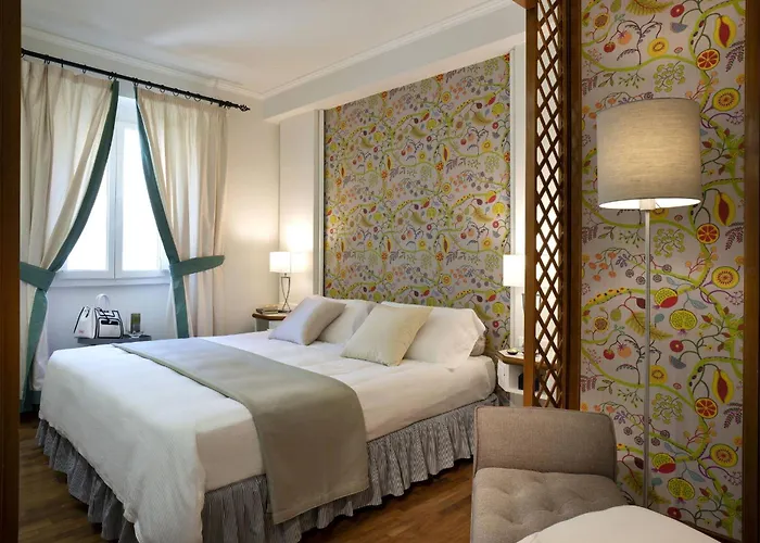 Boheme With & Breakfast Included Viareggio